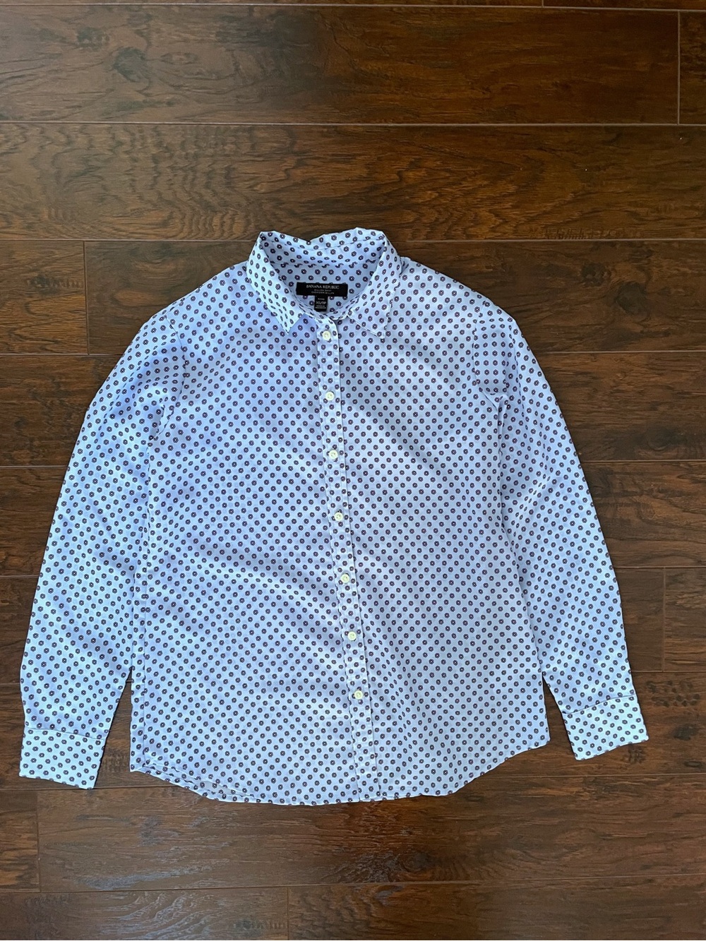 Banana Republic Women's Long-Sleeve Button-Down Shirt, Blue/Lilac Flora, XSP